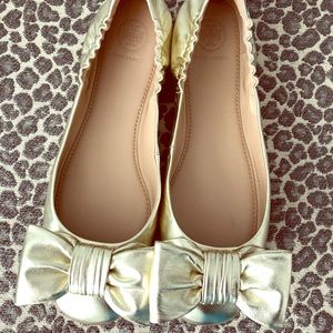 Tory Burch Divine Metallic Bow Driver Flats
